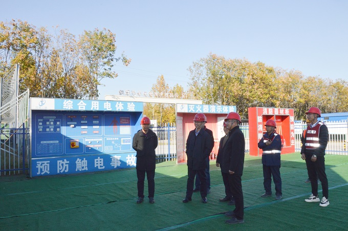 2?？傄恍袇⒂^安全體驗(yàn)區(qū) - 副本.jpg